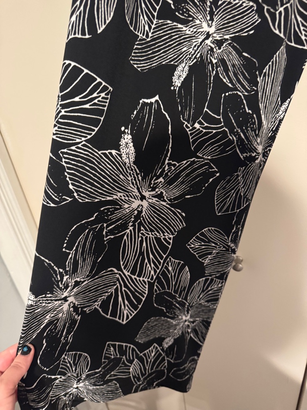 Clara Sun Woo Black & White Floral Wide Leg Pants - Picture 4 of 4